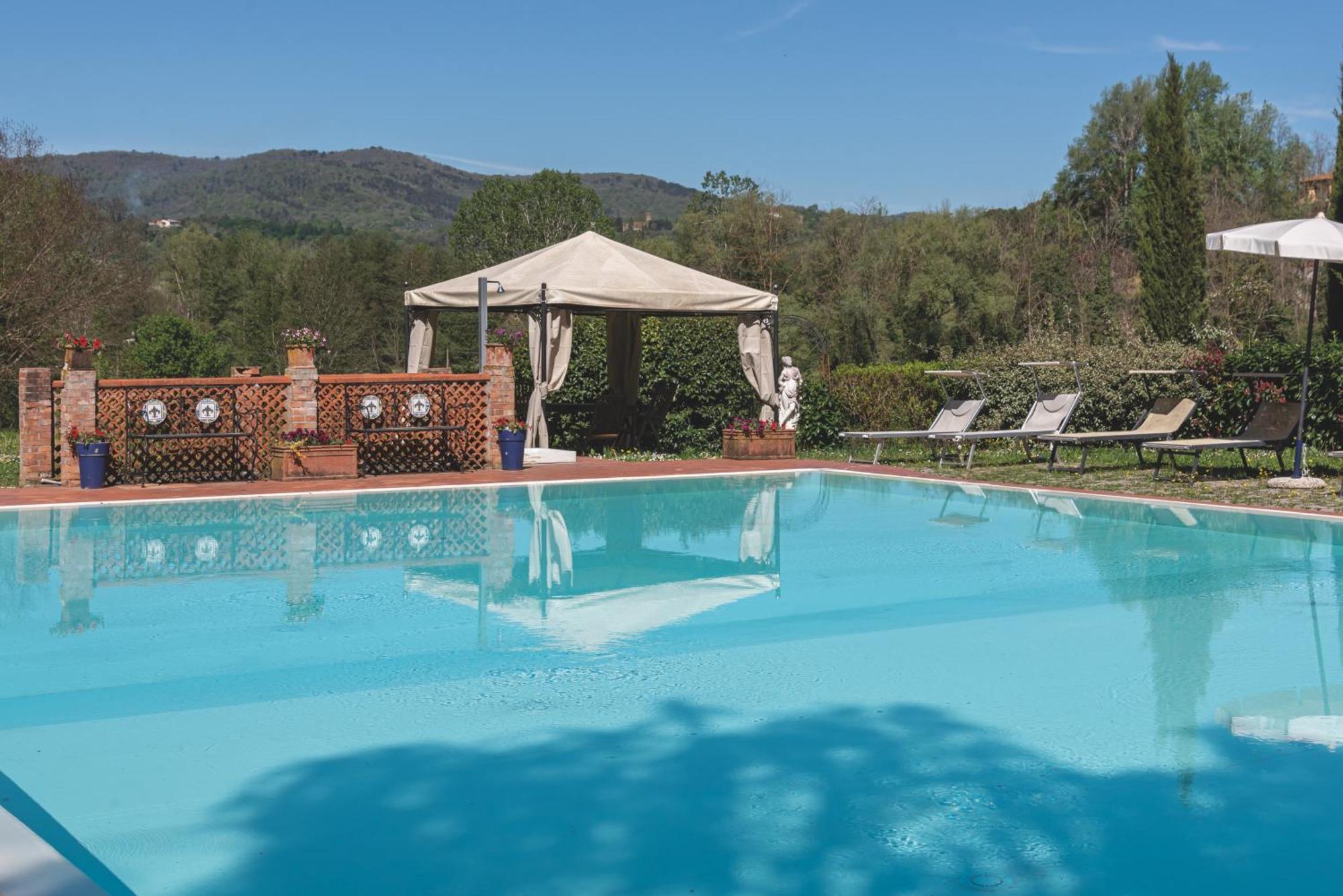 Villa Poggio Di Gaville Meleto Екстериор снимка